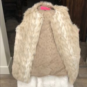 Betsey Johnson Faux fur vest